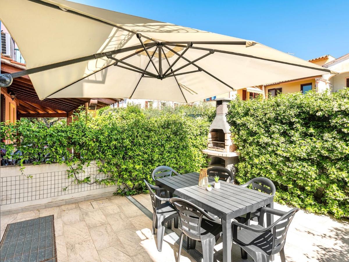 A Casa Di Luca Villa Pula Eksteriør billede