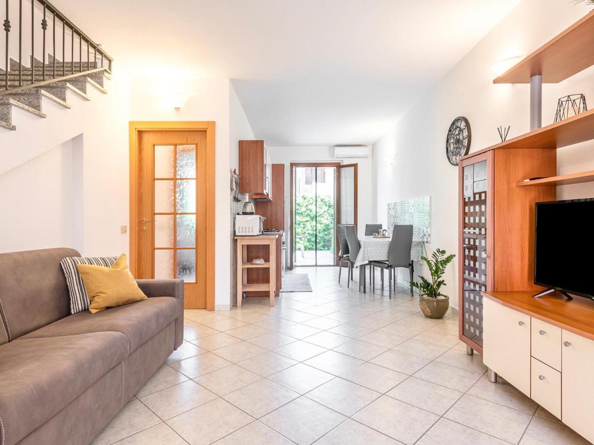A Casa Di Luca Villa Pula Eksteriør billede